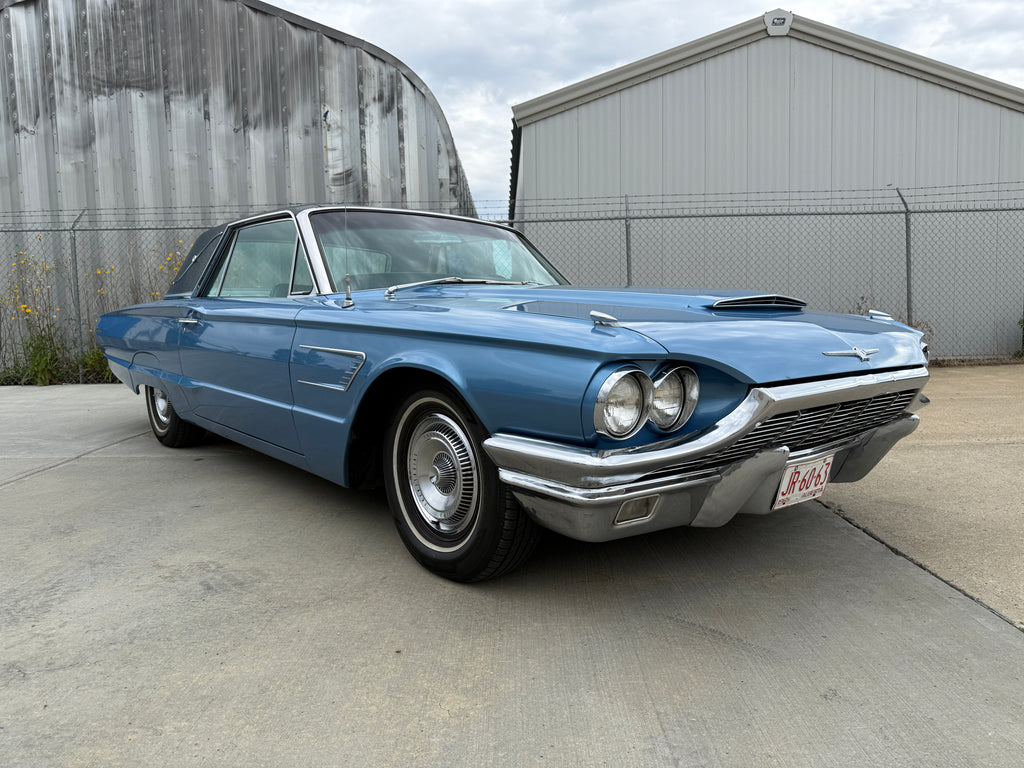 1965 Ford Thunderbird 390 CID V8