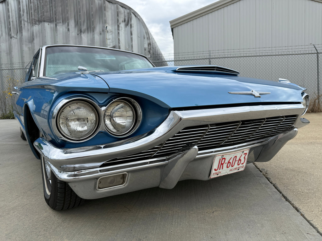 1965 Ford Thunderbird 390 CID V8