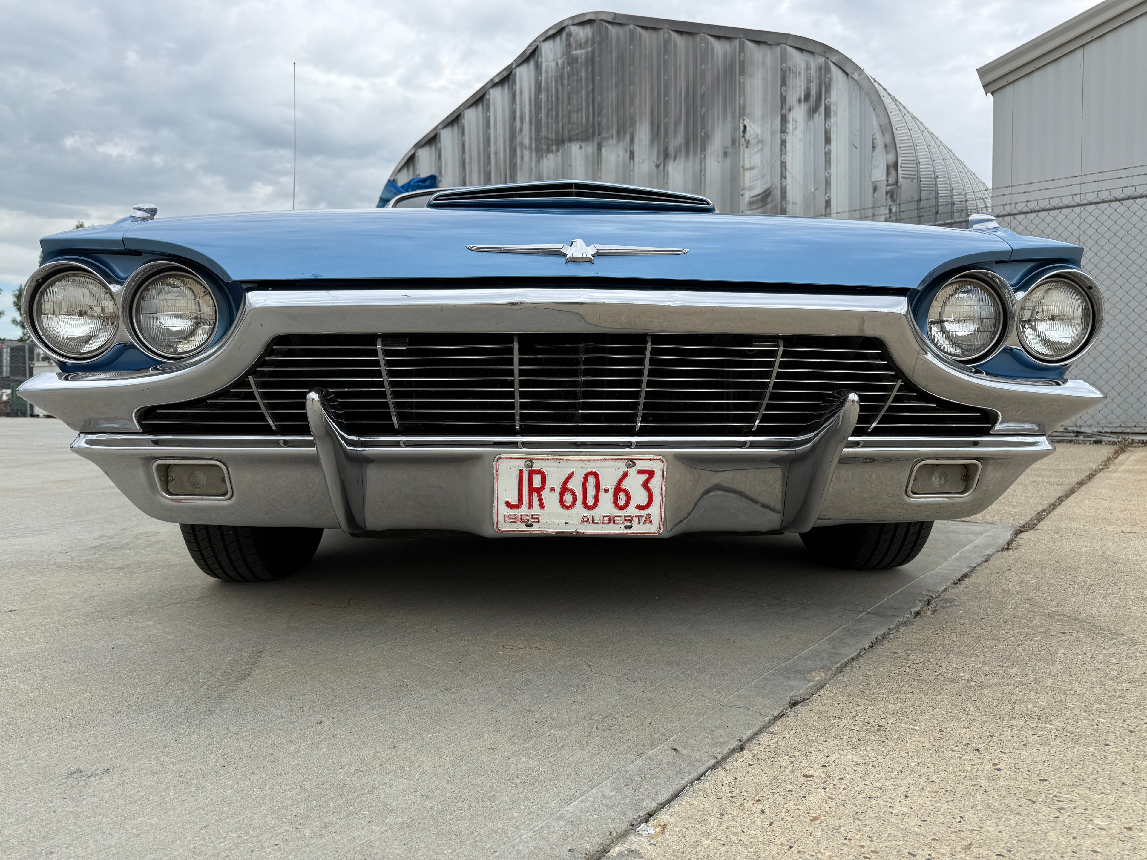 1965 Ford Thunderbird 390 CID V8