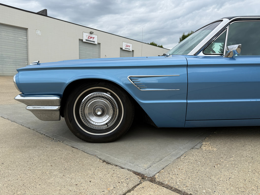 1965 Ford Thunderbird 390 CID V8