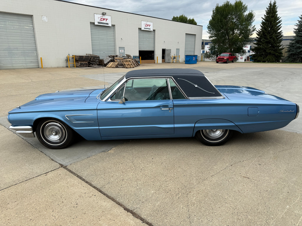 1965 Ford Thunderbird 390 CID V8