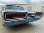 1965 Ford Thunderbird 390 CID V8