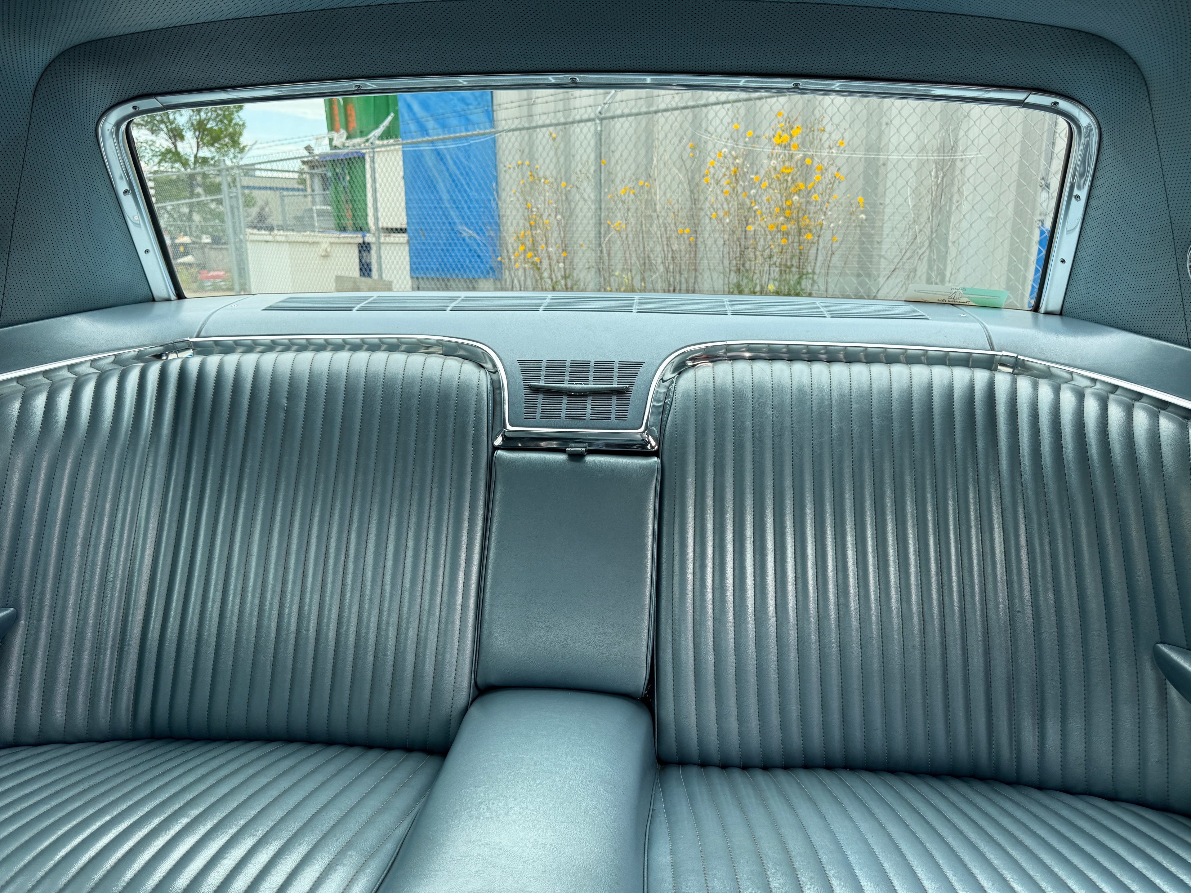 1965 Ford Thunderbird 390 CID V8