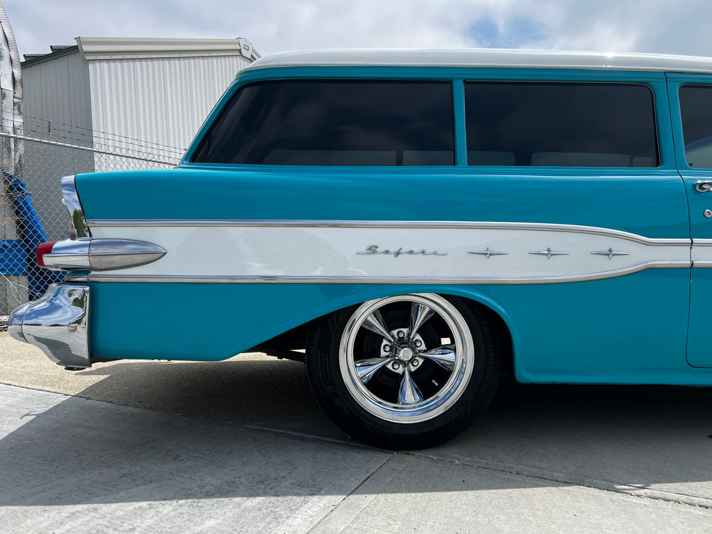 1957 Pontiac Pathfinder Safari 2DR Custom