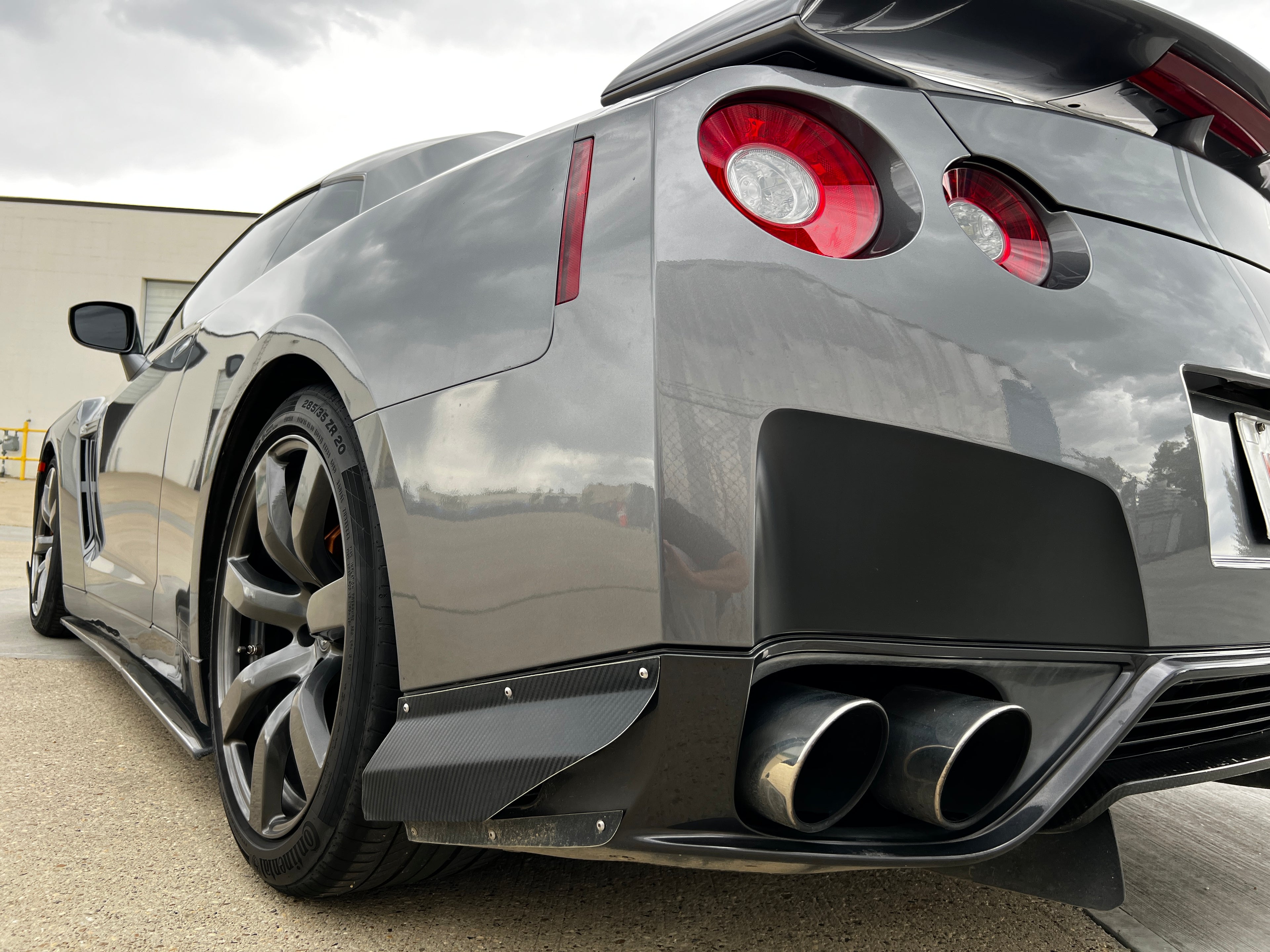 2012 Nissan GTR Black Edition