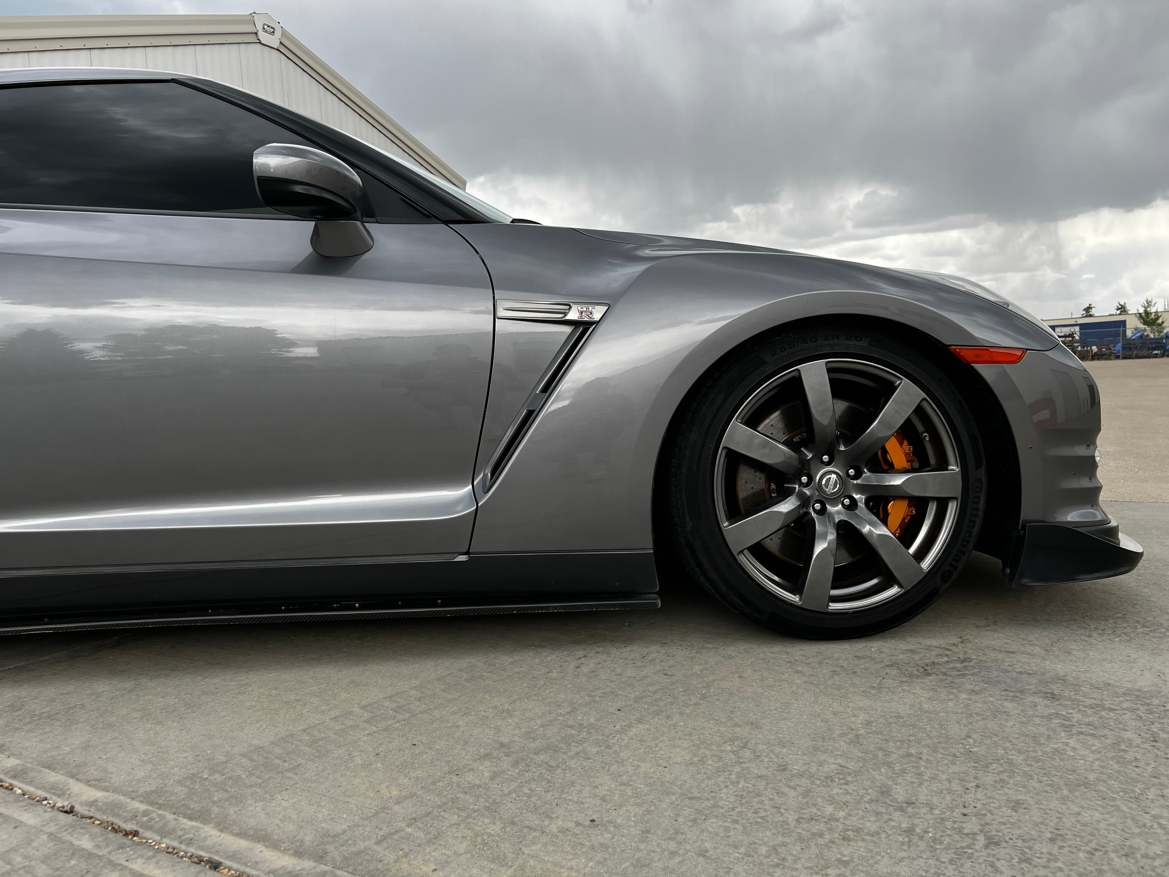 2012 Nissan GTR Black Edition