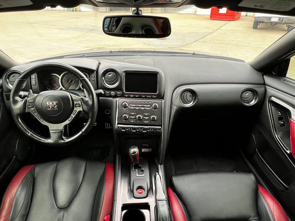 2012 Nissan GTR Black Edition