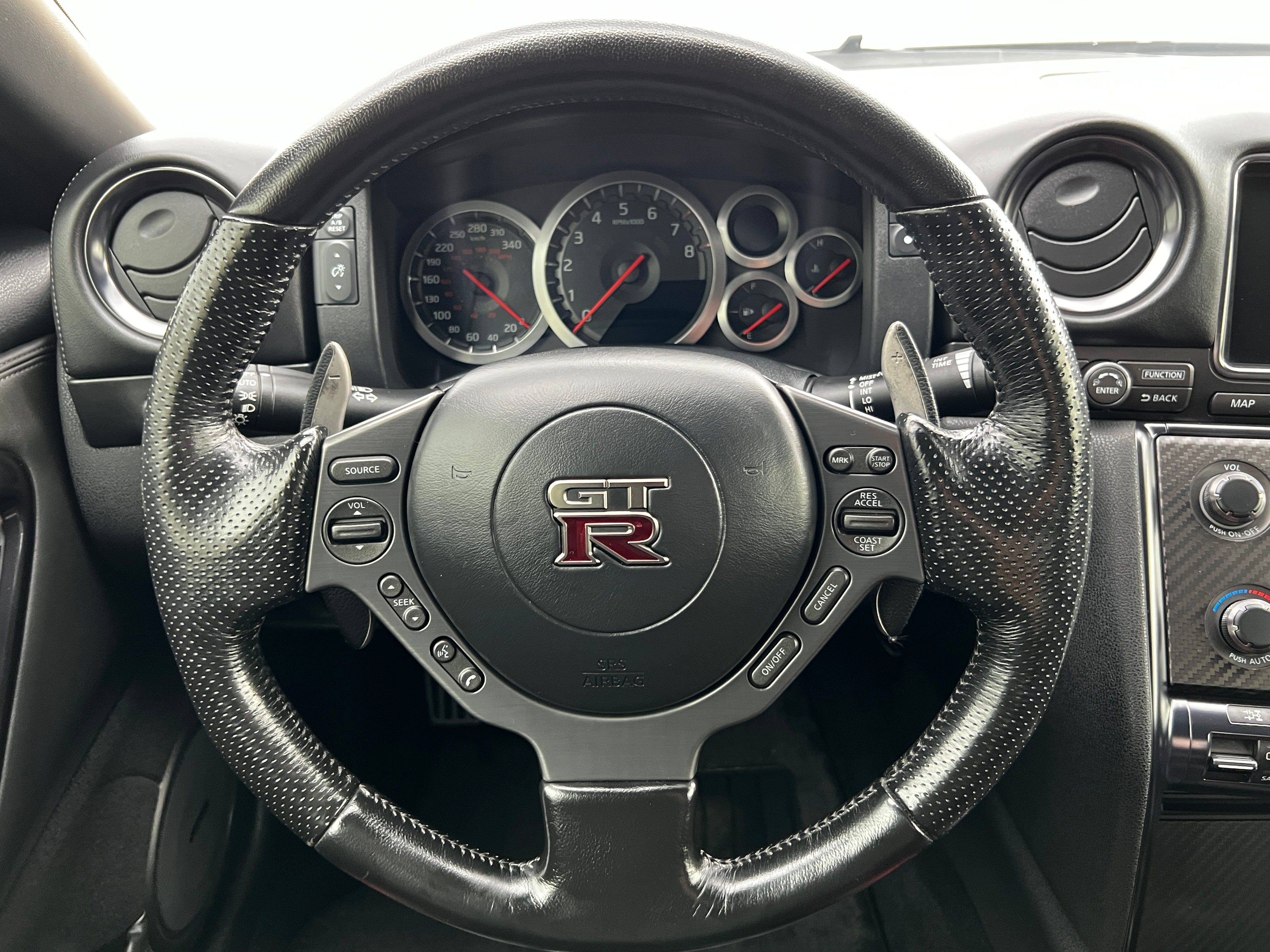 2012 Nissan GTR Black Edition