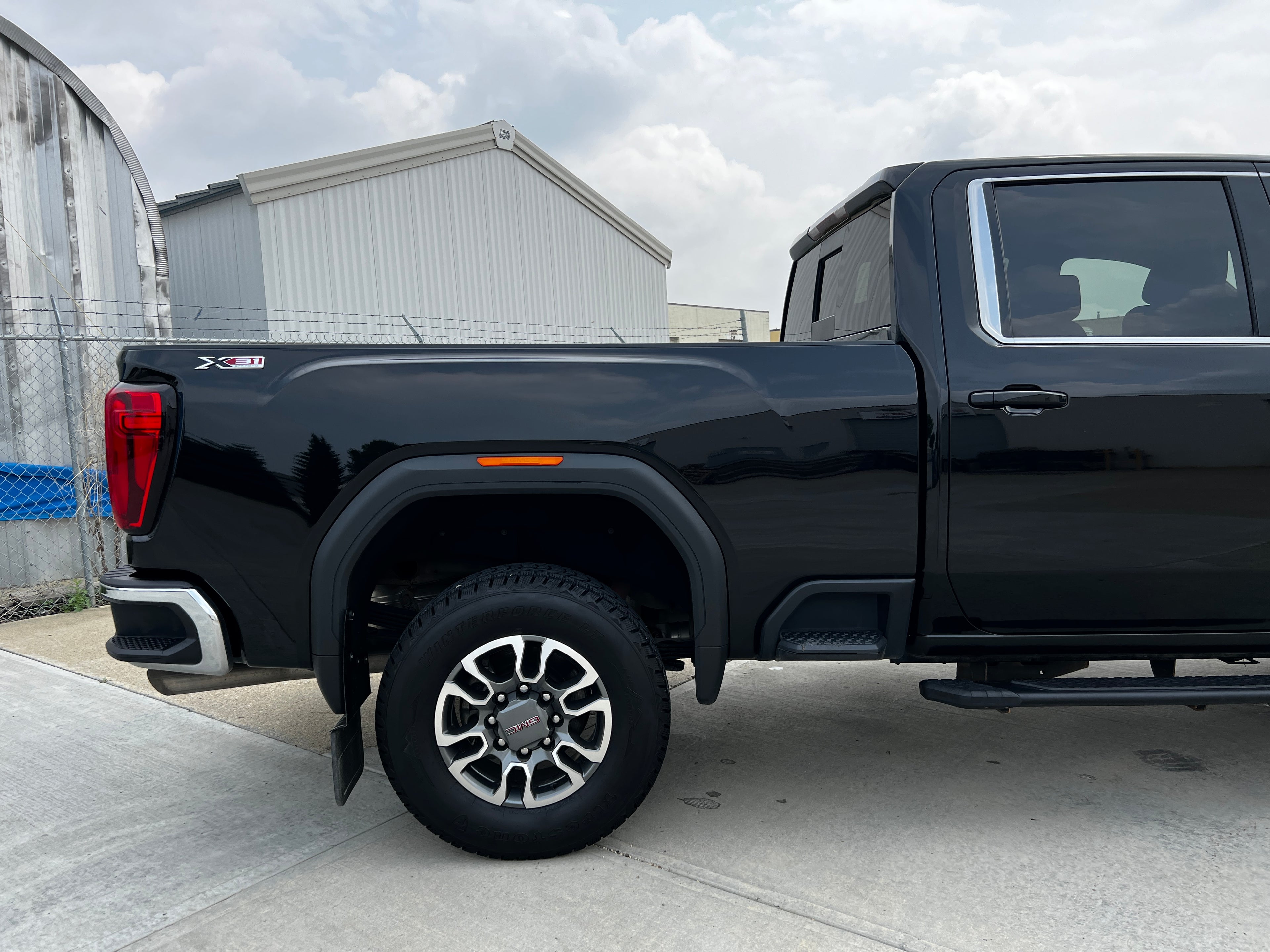 2024 GMC 2500HD SLE